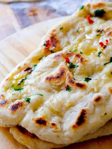 Buttery garlic naan with chili flakes.
