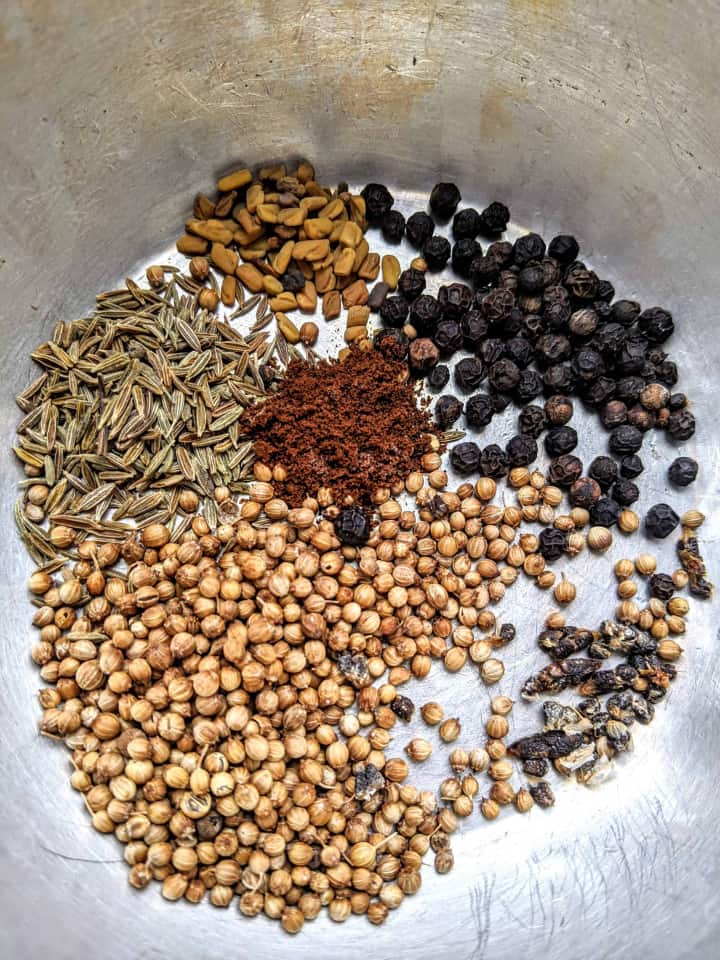 Berbere Spice Blend Recipe (በርበሬ) - Earth to Veg