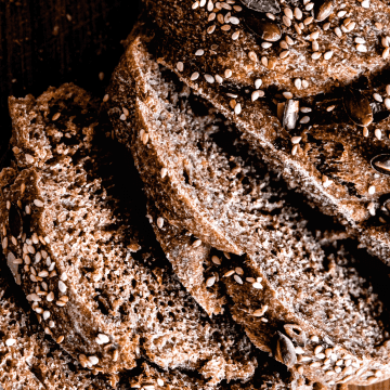 braided whole wheat bread recipe with sesame and pumpkin seeds