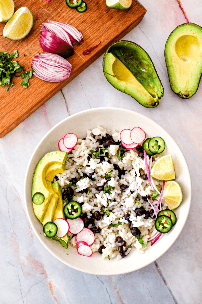 coconut lime rice with cilantro and black beans
