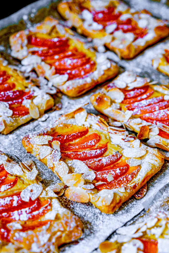 apricot almond and cream cheese puff pastry tarts