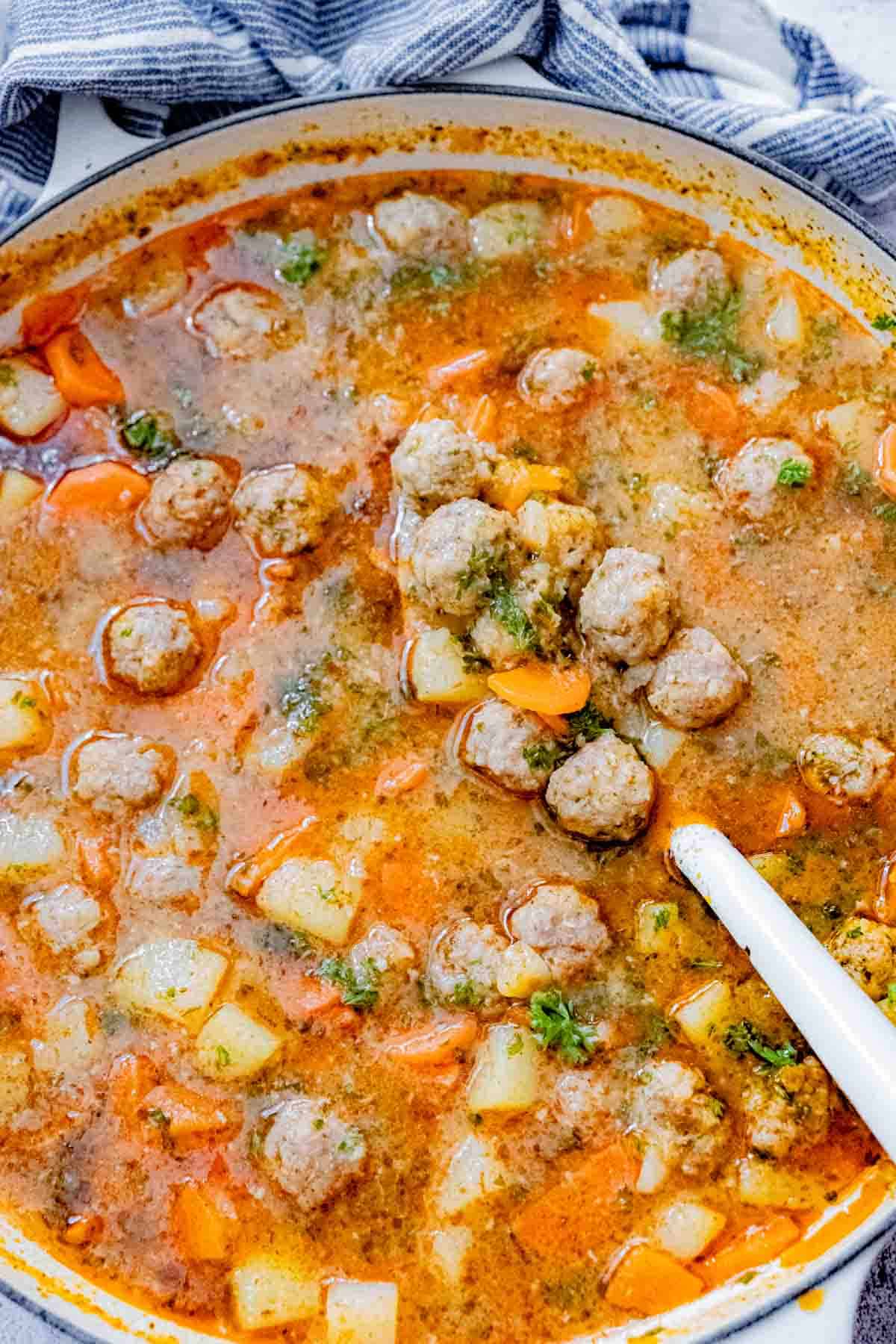 Solu kofte Turkish meatball soup