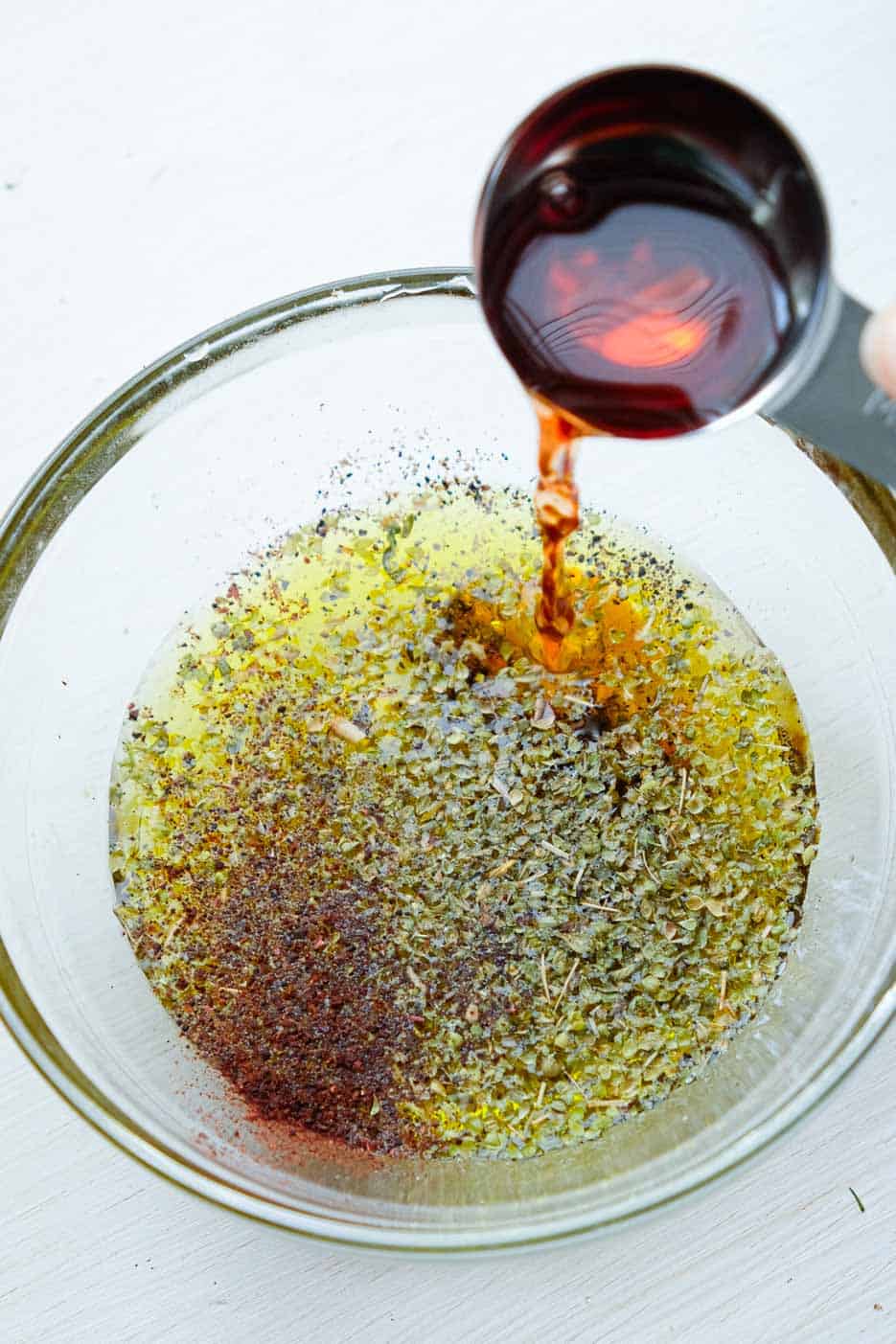 vinaigrette mixing