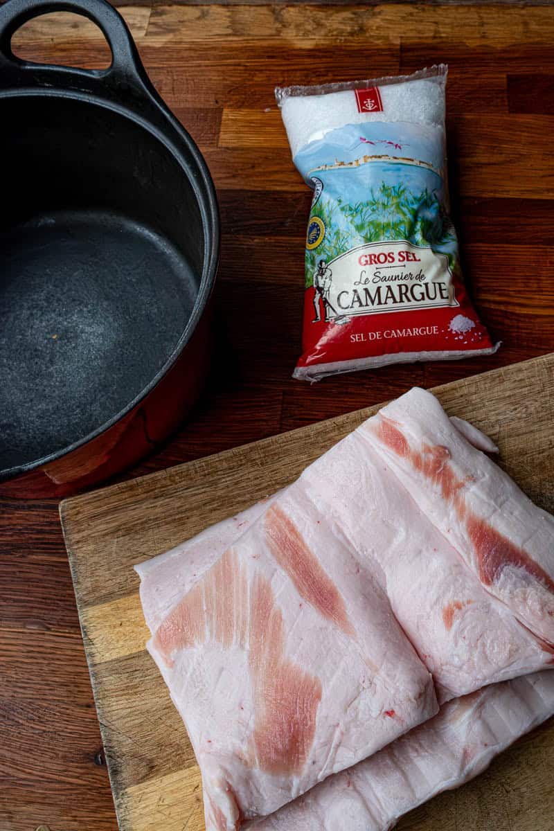 ingredients for homemade lard and cracklings