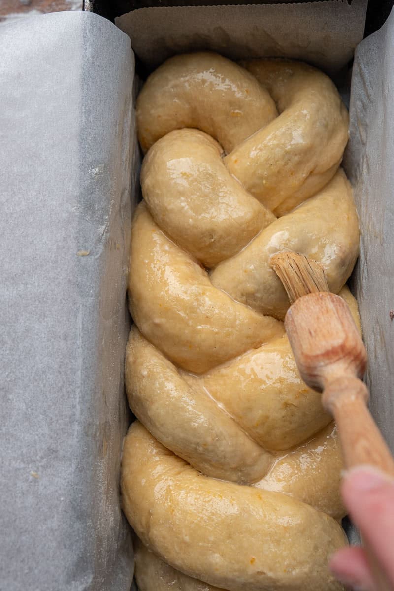 no knead cozonac egg wash